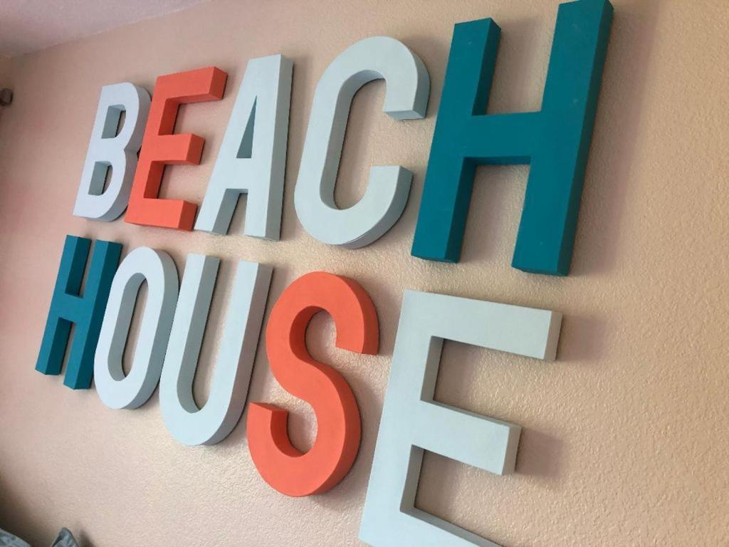Holiday home 4/2 Close To Beach, Centrally Located! Gulfport